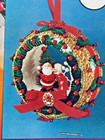 Walco Mr    Mrs  Santa Claus Panorama Wreath Sequin Bead Christmas Ornament Kit