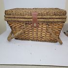 Vintage Woven Wicker Picnic Basket Plastic Wares Insulated Service For 4