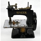 Vtg Singer Sewhandy Mod 20 Childs Sewing Machine  