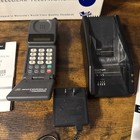 Vtg Motorola 90s Flip Cell Phone Battery  Og Charger  Manual   Case 34015wnrsa