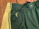 Nwt s Nike Wnba Seattle Storm Shorts Green yellow Fn0738-323 Women s Size L  80