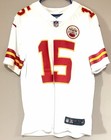 Nike Men s Patrick Mahomes  15 Kansas City Chiefs Jersey Size M