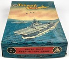 Tri-ang Minic M893 Royal Navy Carrier Task Group  gray  1 200 Scale Box Set