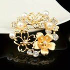 Women Hollow Wreath Shape Exquisite Brooch Fashion Accessories Pins Jewelry
