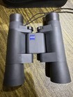 Zeiss 10x25 T Compact Binoculars Carl Zeiss Hungary 2970076 Vintage W case Clean
