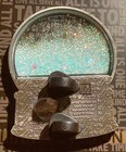 2025 Hard Rock Cafe New York Usa Flag Holiday Snow Globe Statue Of Liberty Pin