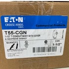 New Open Box Eaton T55-cgn 1 5  Aluminum T Conduit Body With Cover Neoprene Gas