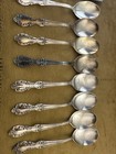 Vintage Wm Rogers    Grand Elegance  Silver Plate 32 Piece Flatware Set