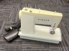 Vintage Singer Stylist Model 413 Zig Zag Sewing Machine