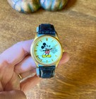 Vintage Seiko Disney Mickey Mouse Watch second Hand day   Date glows works