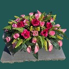 Beauty Pink Headstone Saddle With Beauty Roses And Calla Lily s For Cemetery