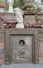 Rare Antique W  Jackson   Sons Cast Iron Fireplace Insert Surround Figural Child