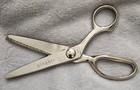 Vintage Gingher Pinking Shears Scissors   Stainless Steel Shears