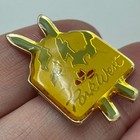 Vintage Park West Utah Ski Lapel Pin Skiing Souvenir Tourist Crossed Skiis