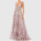 New Nwt Purple Floral Embroidered Illusion V-neck Gown Size 6