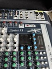 Soundcraft Signature 22 22-channel Analog Mixer With Effects