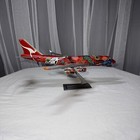 Flight Minature Qantas  wunala Dreaming  747-400 1 250 Scale Snapfit Model