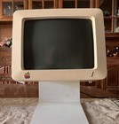 The Apple 11 C Computer                Model No  A254000
