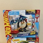 2x Hot Wheels City Snake Spiral Attack   Bat Loop Attack 1 64 Die-cast Playset