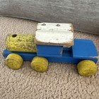 Vintage Playskool Wooden Pull Toy Train W  Four Cars   Mid Century Toy