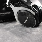 Shure Srh1540 Premium Closed-back Headphones W  Case   Box Upc 042406319799