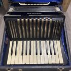 Hohner Student Iv  Beautiful Black Piano Accordion 25 Key 12 Bass Works See Pics