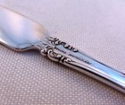 Old Mirror-towle Sterling Flat Butter Spreader s 