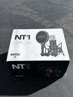 R  de Nt1 Signature Series Wired Condenser Studio Microphone  Black