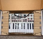 Akai Mpk Mini Mk4  mkiv  Midi Controller   Hard Case  Cable   Box