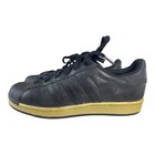 Euc  Adidas Superstar Boy s Size 5 5 Solid Black Gold Sole Bb8134 Unisex
