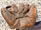 Vintage Old 1930   s Leather Baseball Glove Mitt Antique