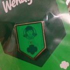 Wendy   s Girl Scout Green Lapel Pin Brand New Comes With Lil Book Check Pics 