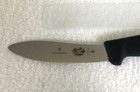 Victorinox 5  Curved Lamb Skinning Knife swiss Made fibrox Handle 5 7903 12 new
