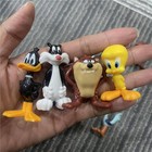Lot Of 10 Looney Tunes Tweety Daffy Pato Lucas Taz Sylvester Mini Figure Toy