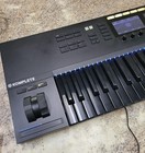 Native Instruments Komplete Kontrol S49 Mk2 Limited Edition Black Keys