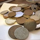 Mixed World Coin Lot  Incl Uk Elizabeth Ii Coin  1925 1986 2003 Over 100 Coins