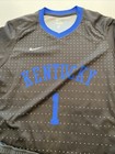 Game Worn Used Kentucky Wildcats Soccer Kit Jersey Large Nike Shorts Med  1