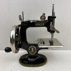 Singer No  20 Child   s Sewing Machine With Box Clamp And Needles