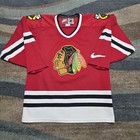 Vintage 90   s Nike Team Sports Nhl Chicago Blackhawks Men   s Small Hockey Jersey