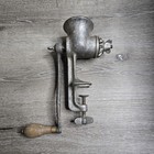 Vintage Universal No  2 Meat Grinder Clamp-on Hand Crank Usa Cast Iron Made Usa