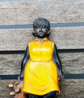 Vintage Black Memorabilia Figurine Golfing Black Lady Yellow Dress Cast   Paint