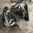 Airhead Venom White   Black Wakeboard Bindings Size S m Open Box