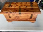 Vintage Cedar Wood Hope Chest 24   lx1   dx13   h No Key In Good Condition