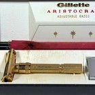 Vintage 1960   s Gillette Aristocrat Gold Plated Adjustable Razor In Original Case