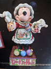 Jim Shore Disney Traditions Deck The Halls Minnie   s Christmas Cheer W  Box   Tag