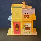 Vintage Fisher Price Sweet Streets Pet Shop Beauty Salon 2001 Playset Dollhouse