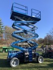 2015 Genie Gs-4390 43    4x4 Dual Fuel Scissor Rough Terrain Man Lift