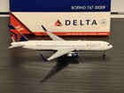Gemini Jets 1 400 Delta Airlines Boeing 767-300er N1201p  1 2 