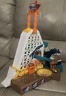 2000 Hot Wheels Shark Park Play Set -28707 Loose - Buildings  Tracks  Parts Only