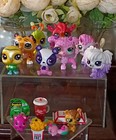 Mixed Lot Of Littlest Pet Shop Figures   More
